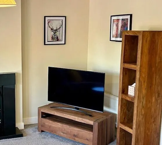 My - Walk To Centre In 5 Mins *